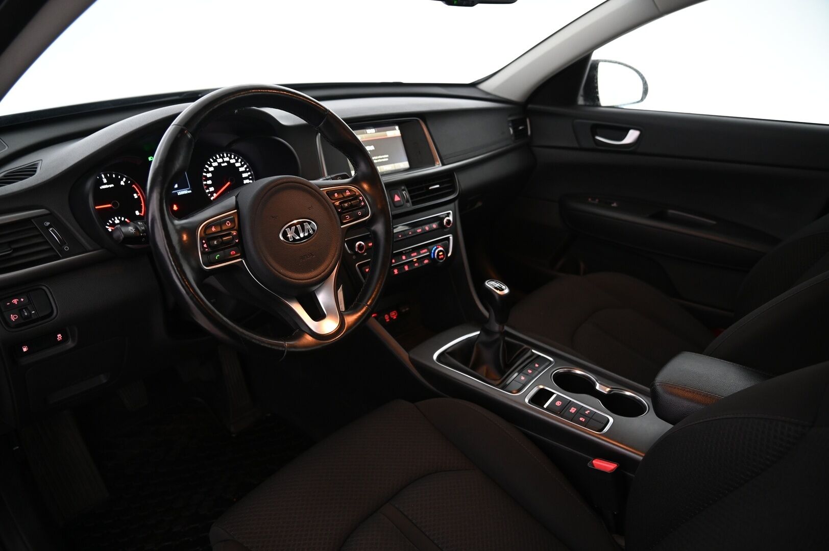 Kia Optima 2017 1,7 CRDi ISG LX SW *Vakkari /P.Kamera / Lohko+sisä / Navi / Ratinlämmitin / Siisti*