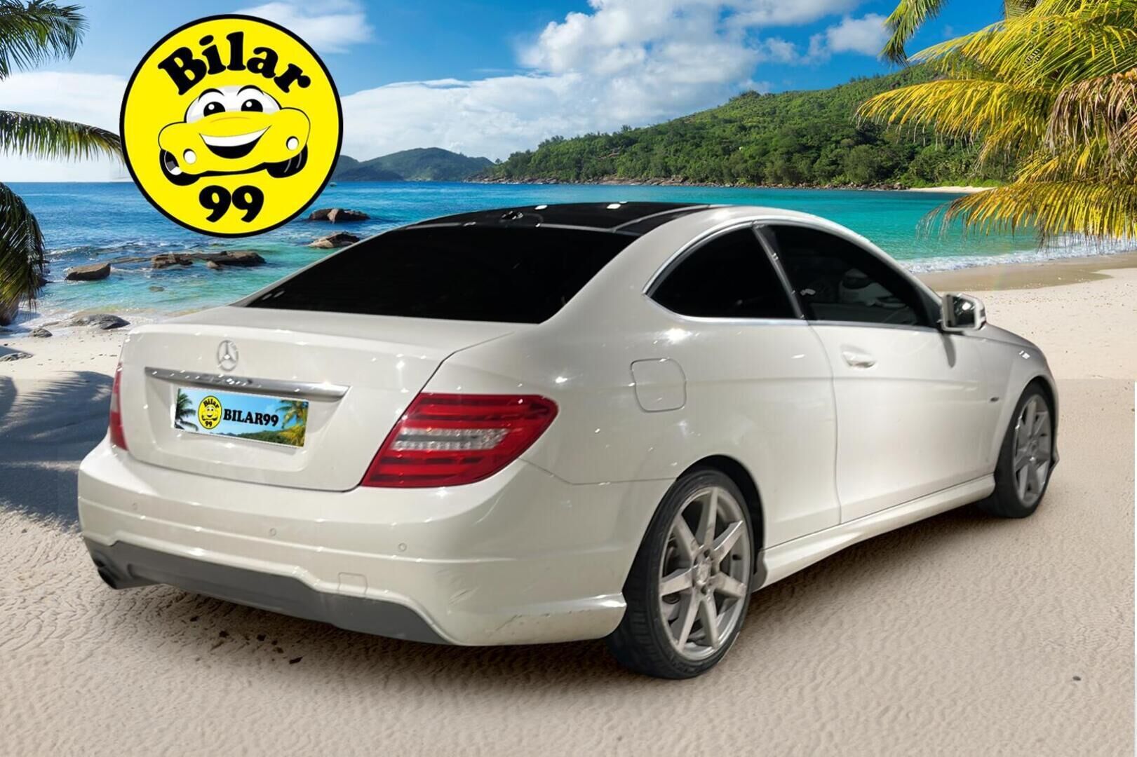 Mercedes-Benz C 2012 180 Coupé - * AMG-Ulkonäköp. | Flat-Bottom | Panorama | Vakionopeudensäädin | Lohko + Sisäp | Navi | Xenon *