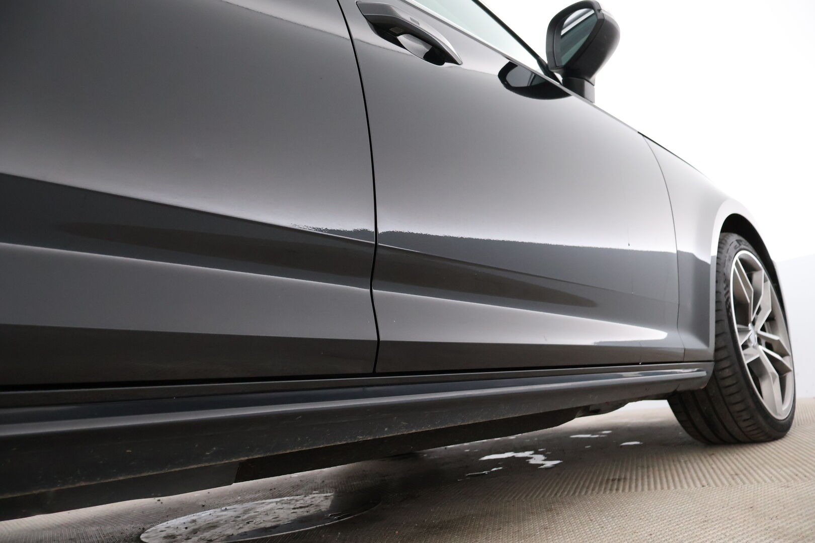 Audi A4 2017 Avant Business 2,0 TDI 110 kW *MYYDÄÄN HUUTOKAUPAT.COM*