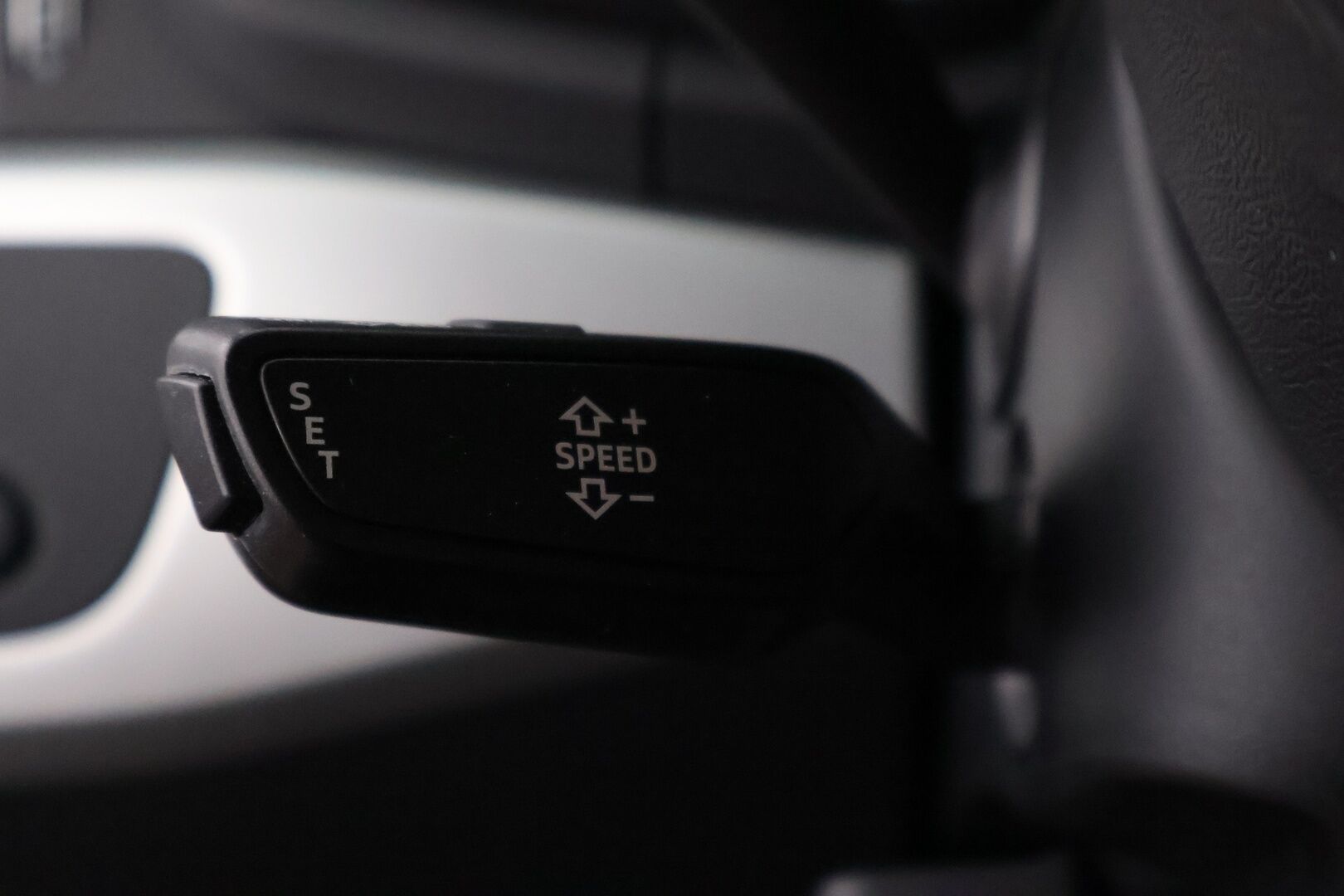 Audi A4 2017 Avant Business 2,0 TDI 110 kW *MYYDÄÄN HUUTOKAUPAT.COM*
