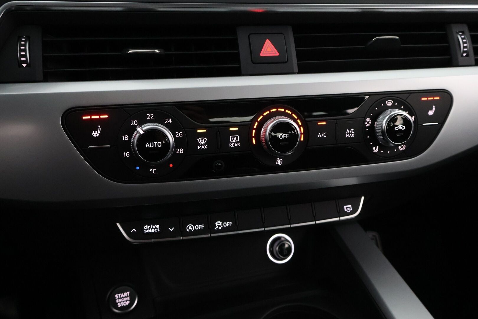 Audi A4 2017 Avant Business 2,0 TDI 110 kW *MYYDÄÄN HUUTOKAUPAT.COM*