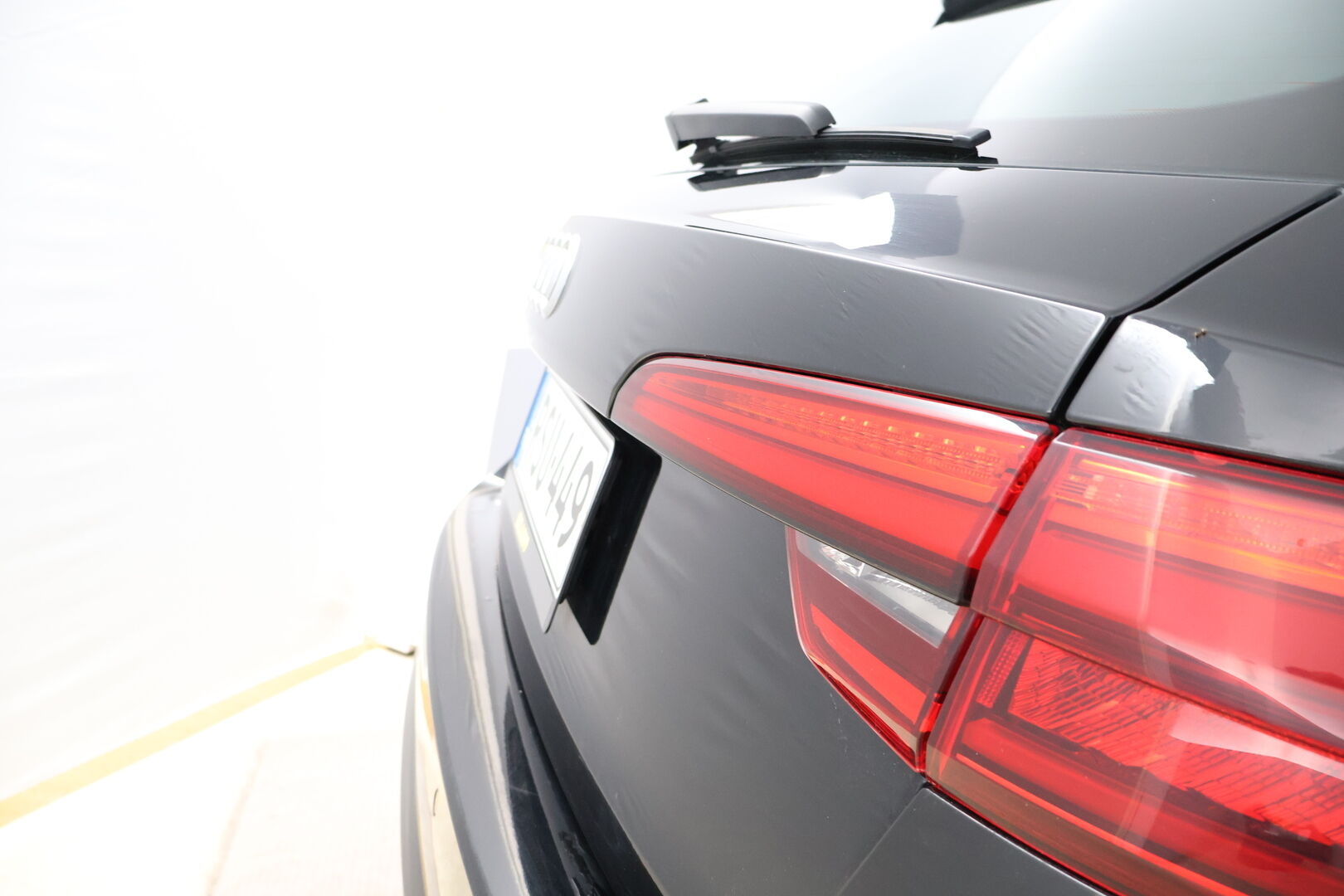 Audi A4 2017 Avant Business 2,0 TDI 110 kW *MYYDÄÄN HUUTOKAUPAT.COM*