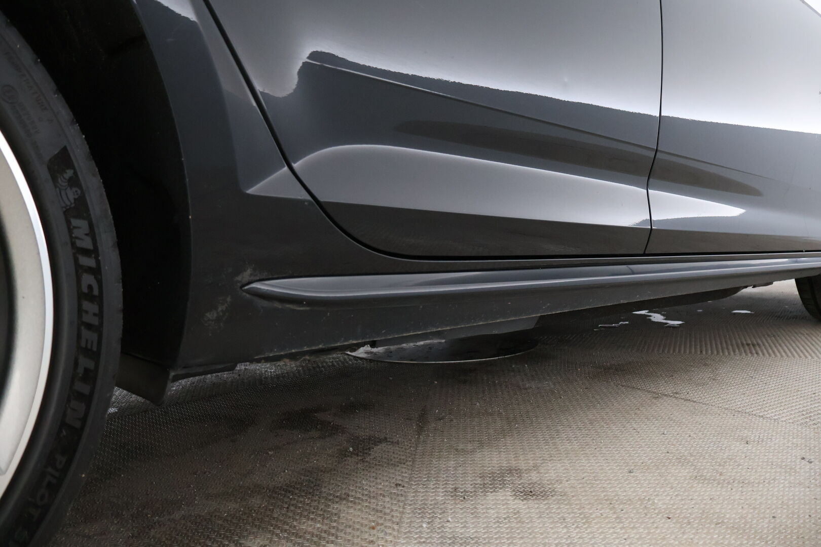 Audi A4 2017 Avant Business 2,0 TDI 110 kW *MYYDÄÄN HUUTOKAUPAT.COM*