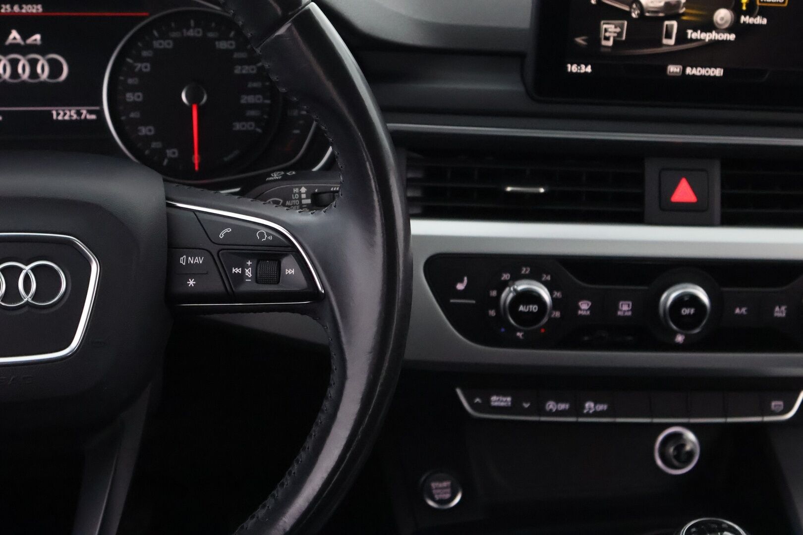 Audi A4 2017 Avant Business 2,0 TDI 110 kW *MYYDÄÄN HUUTOKAUPAT.COM*