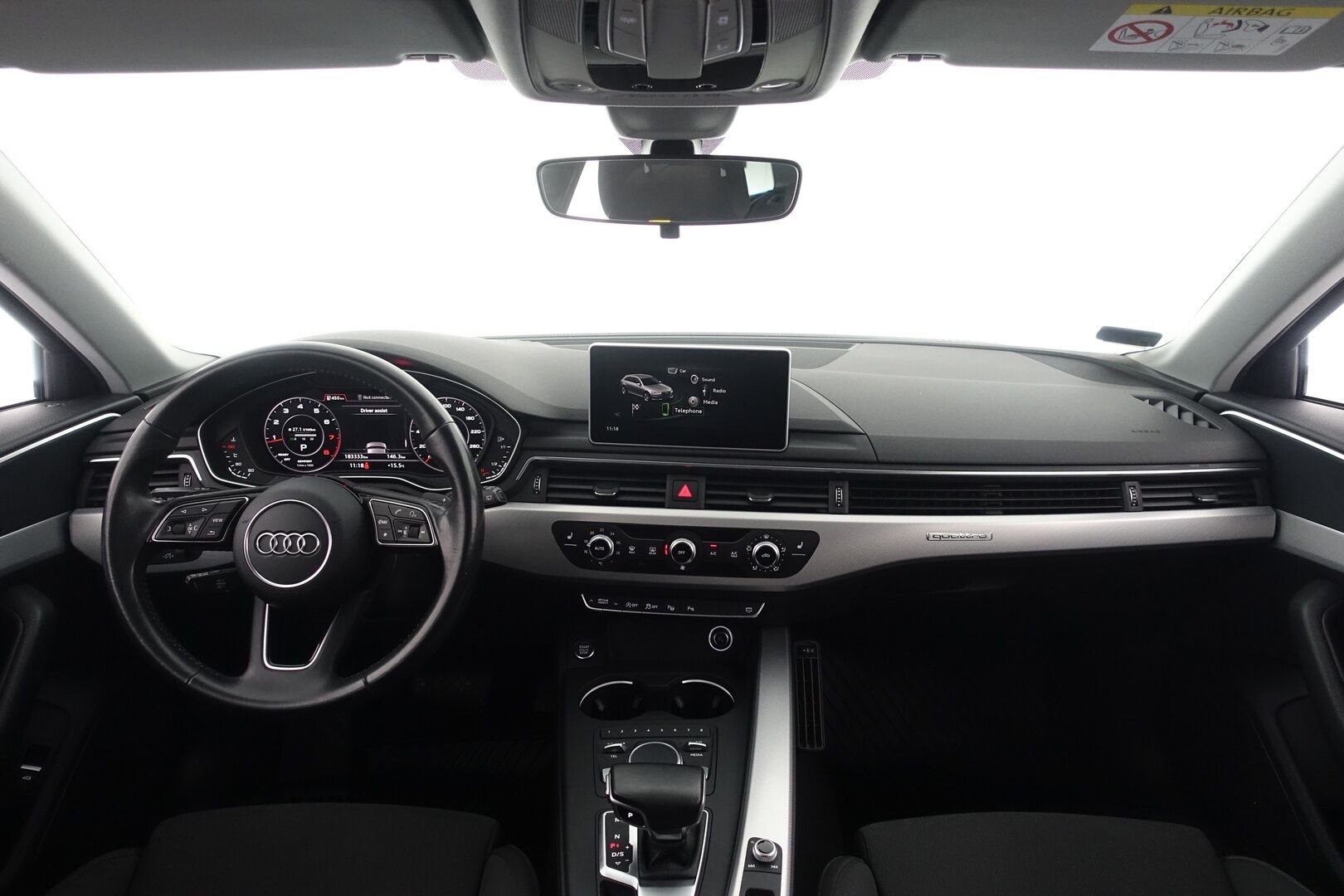 Audi A4 2017 Avant First Edition Business Sport 2,0 TFSI 185 kW quattro S tronic - | Digimittaristo | Matrix LED | Navi | Lohko | Tutkat | Sporttipenkit | BLIS | Sähköluukku | Suomi-Auto | Vakkari | 2X Renkaat & Vanteet | 
