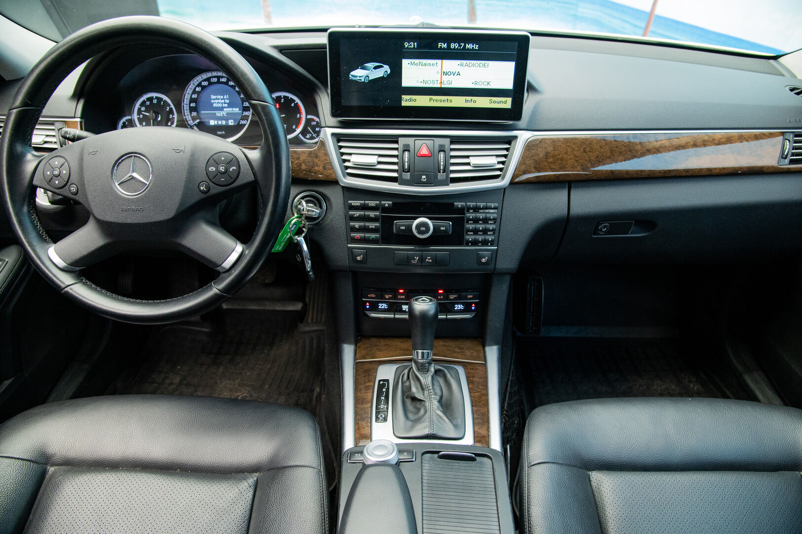 Mercedes-Benz E 2010 200 CDI 2.1 A - YritysOutlet - Myydään vain yrityksille - | Vetokoukku | Lohkolämmitin | Vakionopeussäädin | Pysäköintitutkat eteen ja taakse | Iso näyttö | Nahkasisusta | Penkinlämmittimet | Sähköinen takaluukku |