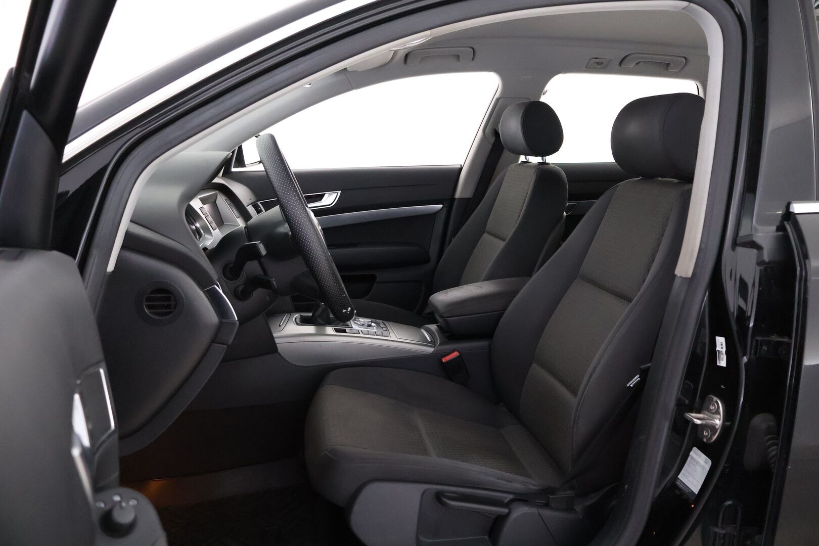Audi A6 2007 - YritysOutlet - Myydään vain yrityksille - – Tämä auto myydään YritysOutlet -valikoimasta vain yritykselle