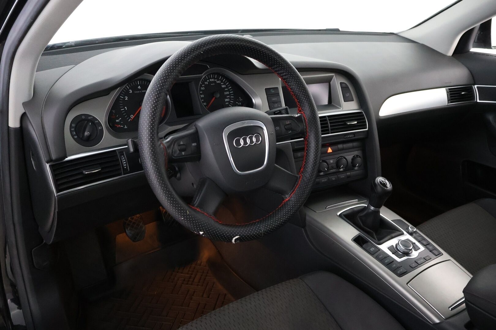 Audi A6 2007 - YritysOutlet - Myydään vain yrityksille - – Tämä auto myydään YritysOutlet -valikoimasta vain yritykselle