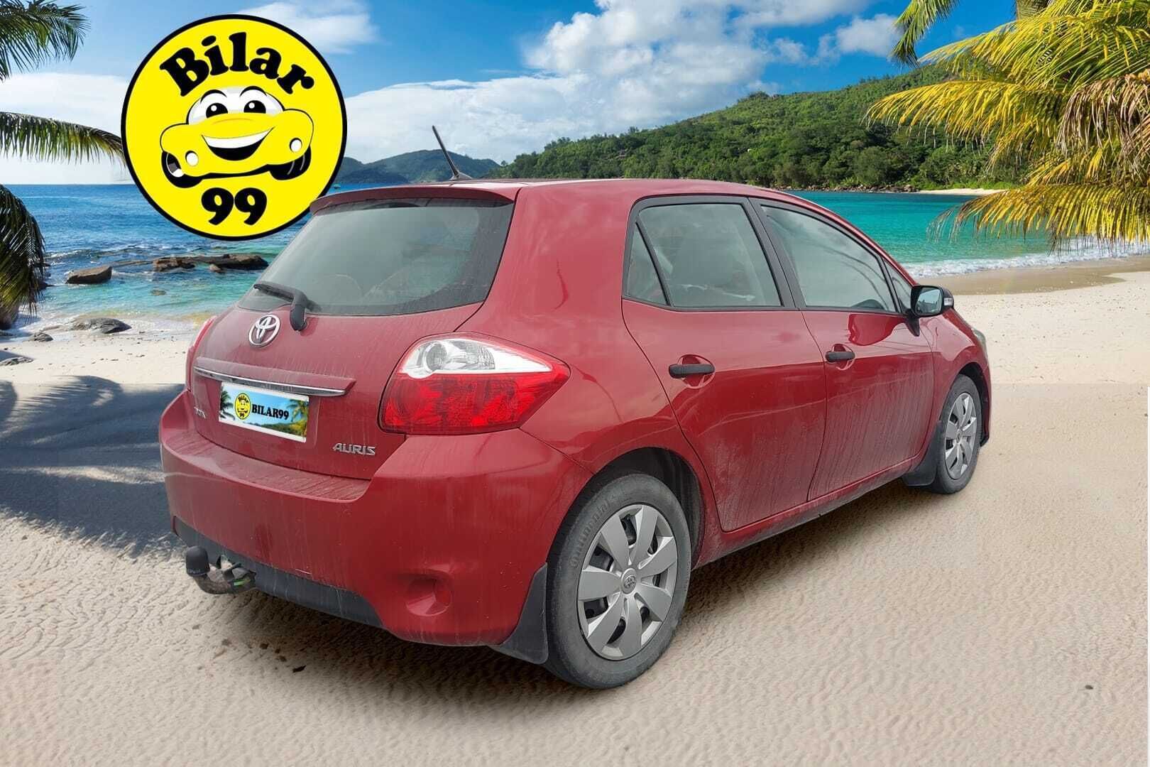 Toyota Auris 2010 1,6 Valvematic Linea Terra 5ov - Suomiauto | Lohko&Sisäpistoke | Vetokoukku | Penkinlämmittimet | 2x renkaat | Hiljattain huollettu | Juuri saapunut Tampereelle!