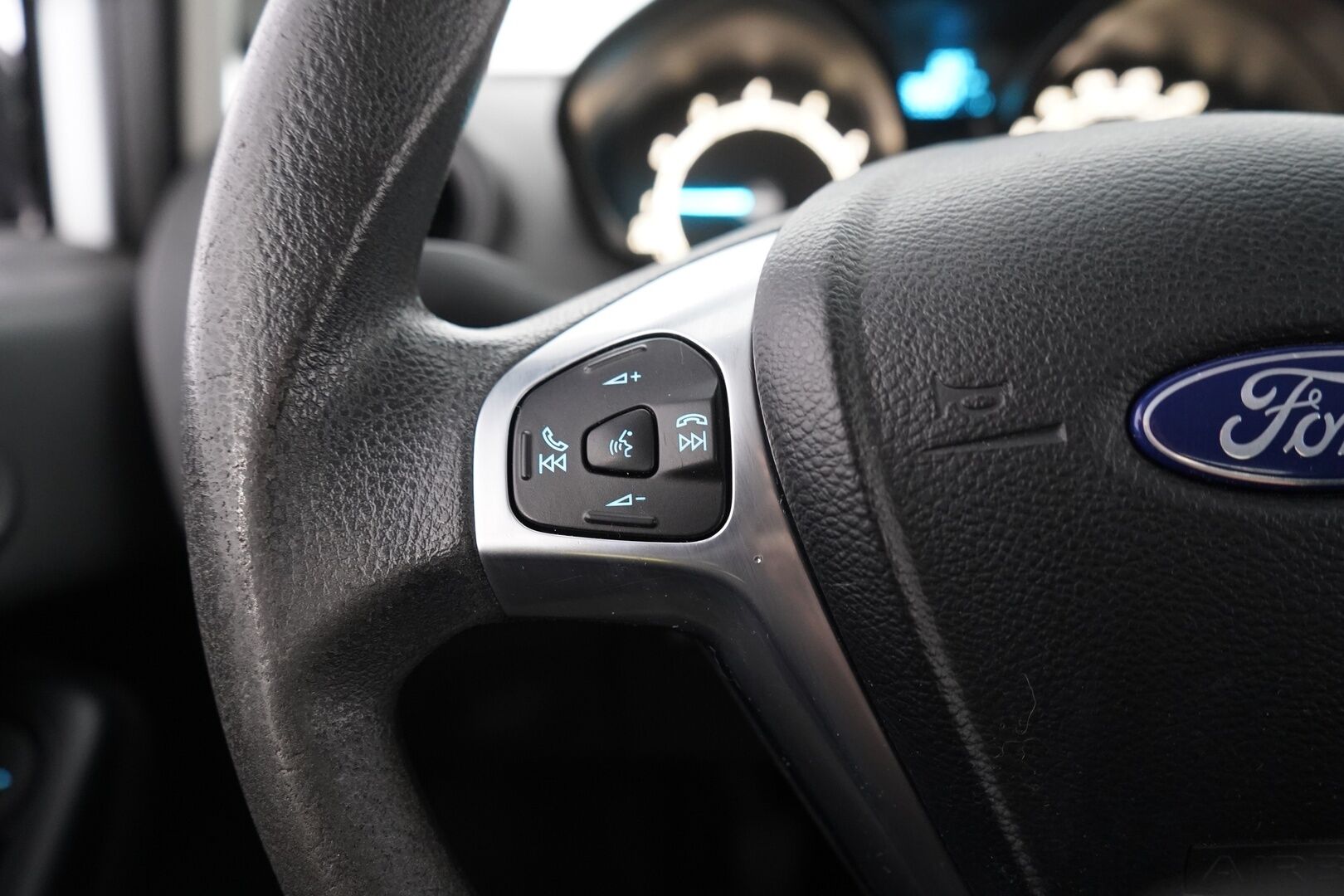 Ford Fiesta Van 2014 1.25 82hv Trend *Myydään huutokaupat.com sivulla*