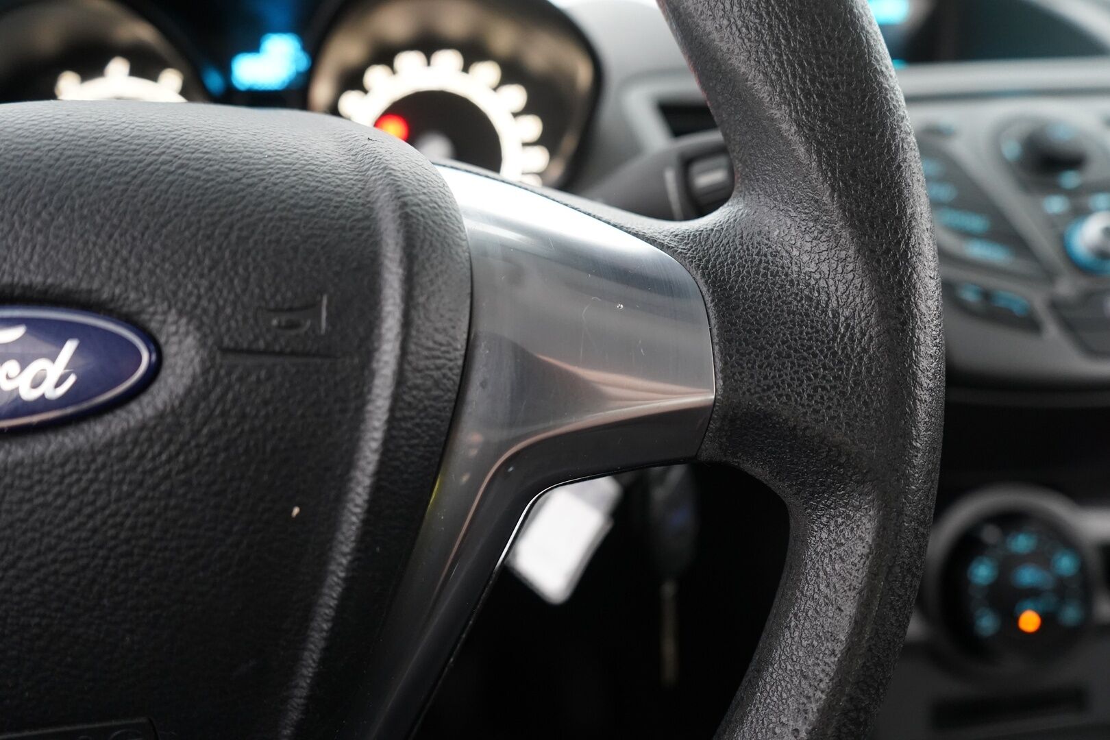 Ford Fiesta Van 2014 1.25 82hv Trend *Myydään huutokaupat.com sivulla*