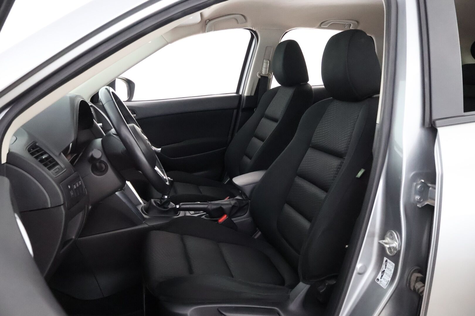 Mazda CX-5 2012 2,0 SKYACTIV-G Dynamic 6MT 5d Q02 - Irroitettava vetokoukku / Lohko+sis. / Vakkari / 2x Renkaat&Vanteet!
