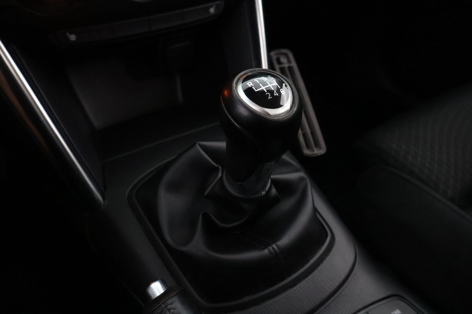Mazda CX-5 2012 2,0 SKYACTIV-G Dynamic 6MT 5d Q02 - Irroitettava vetokoukku / Lohko+sis. / Vakkari / 2x Renkaat&Vanteet!