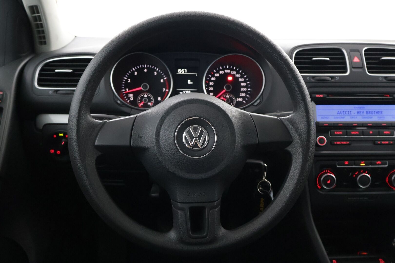 Volkswagen Golf 2011 Trendline 1,2 TSI 77 kW (105 hv) BlueMotion Technology 4-ovinen *MYYDÄÄN HUUTOKAUPAT.COM*