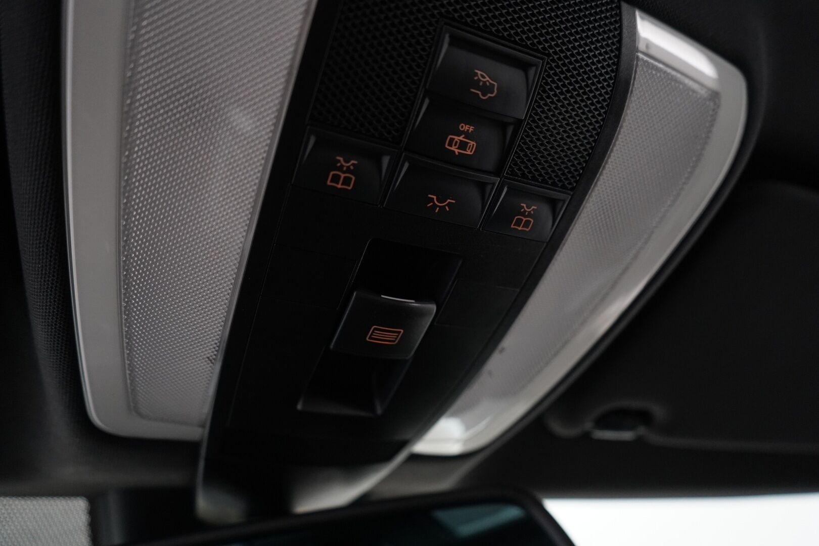 Mercedes-Benz C 2011 250 CDI BE T 4Matic A Premium Business *Harman & Kardon / Koukku / Puolinahka / Kattoluukku / Vakkari / Navi* - Juuri huollettu / Juuri katsastettu / Todella särmä huoltohistoria / Kahdet renkaat alumiinivantein - HULLU BLACKWEEK KORKOTARJOUS 2,49%