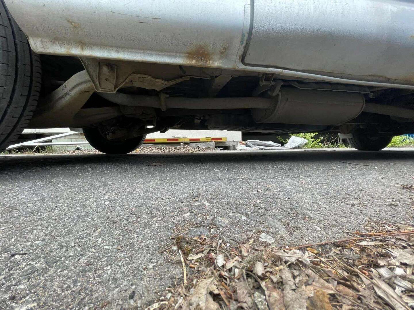 Toyota Hiace 2006 2,5 D-4D 90 4ov - | YritysOutlet - Myydään vain yrityksille | Hyvin huollettu | Halpa hinta |
