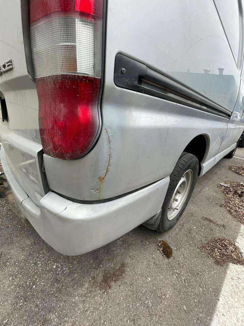 Toyota Hiace 2006 2,5 D-4D 90 4ov - | YritysOutlet - Myydään vain yrityksille | Hyvin huollettu | Halpa hinta |