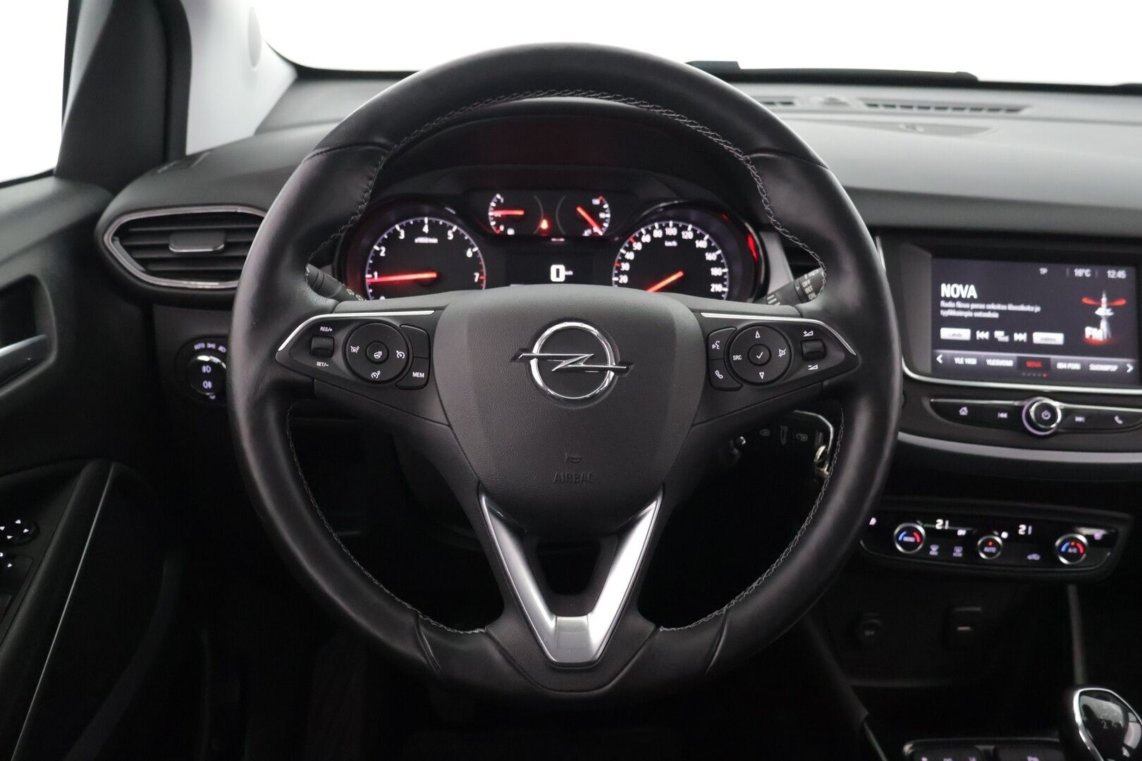 Opel Crossland X 2018 Enjoy 1,2 60 kW MT5 - *Suomi-auto / P-kamera / tutkat edessä ja takana / vakionopeudensäädin / ratin lämmitin / 2x renkaat*