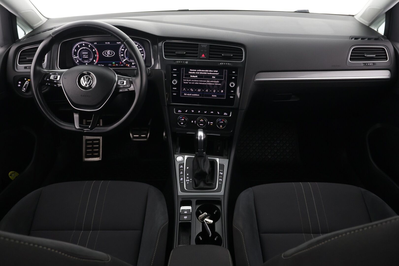 Volkswagen Golf 2017 Variant Alltrack 1,8 TSI 132 kW (180 hv) 4MOTION DSG-automaatti / Webasto / Koukku / Digimittaristo / P.Kamera / ACC - Juuri huollettu / Kahdet renkaat / Neliveto / 2x Avain