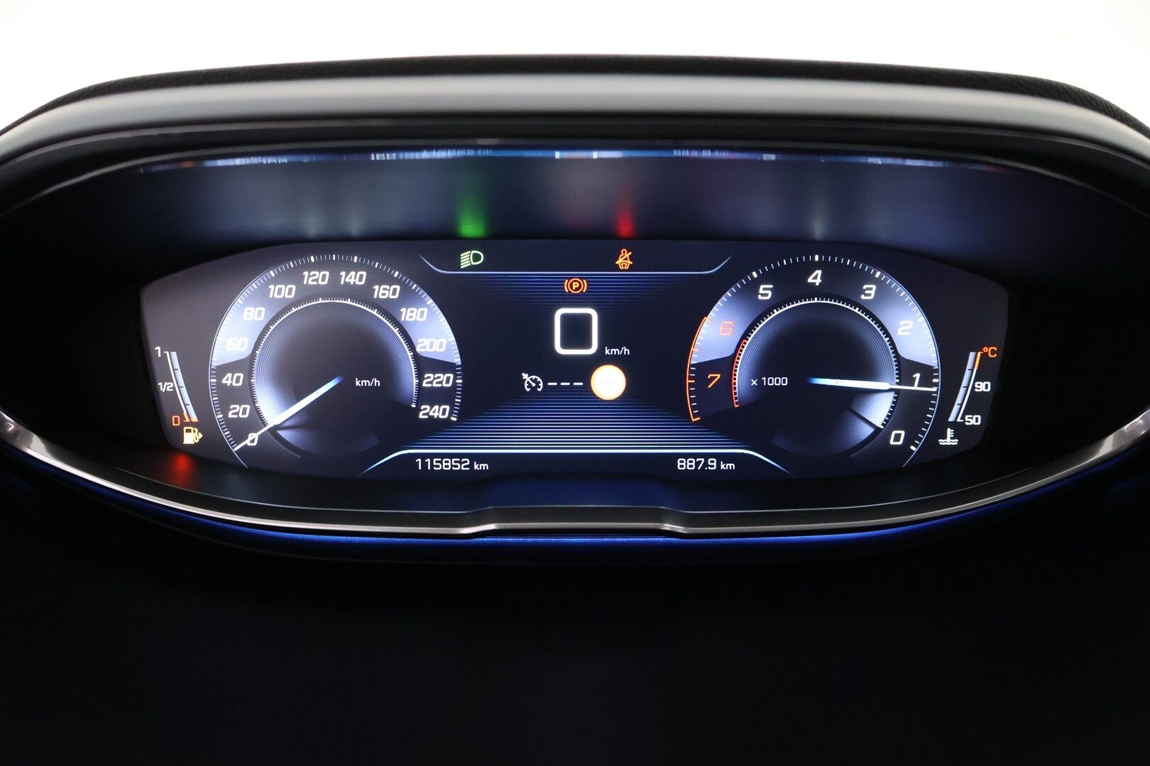 Peugeot 3008 2017 Active PureTech 130 - Suomiauto / Lohko & Sisäpistoke / Digimittari / Vakkari / Kaistavahti / Jakopää juuri tehty!