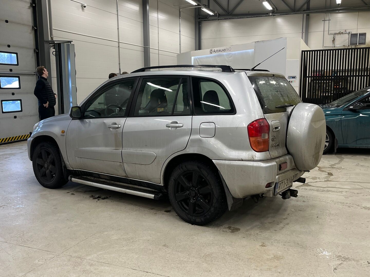 Toyota RAV4 2003 *Myydään Huutokaupat.com*