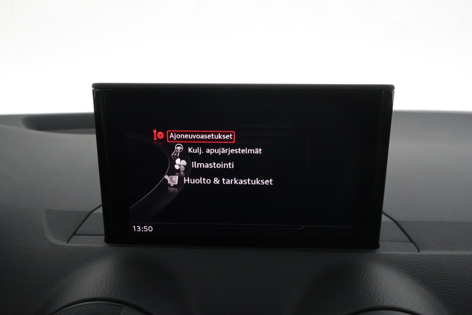 Audi Q2 2018 Business Sport Plus Edition 2,0 TDI 140 kW quattro S tronic * ACC / LED / P.tutka / Lohkolämmitin * - Koukku / Keyless / Suomi-auto / Kahdet renkaat