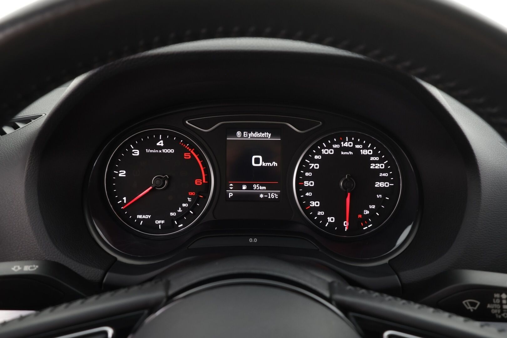 Audi Q2 2018 Business Sport Plus Edition 2,0 TDI 140 kW quattro S tronic * ACC / LED / P.tutka / Lohkolämmitin * - Koukku / Keyless / Suomi-auto / Kahdet renkaat