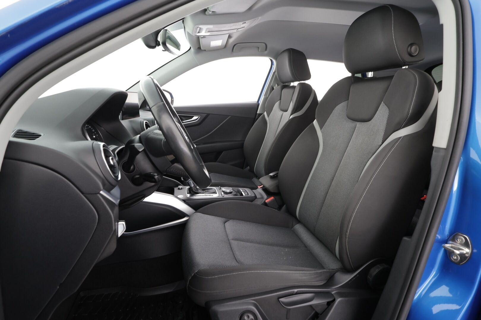 Audi Q2 2018 Business Sport Plus Edition 2,0 TDI 140 kW quattro S tronic * ACC / LED / P.tutka / Lohkolämmitin * - Koukku / Keyless / Suomi-auto / Kahdet renkaat