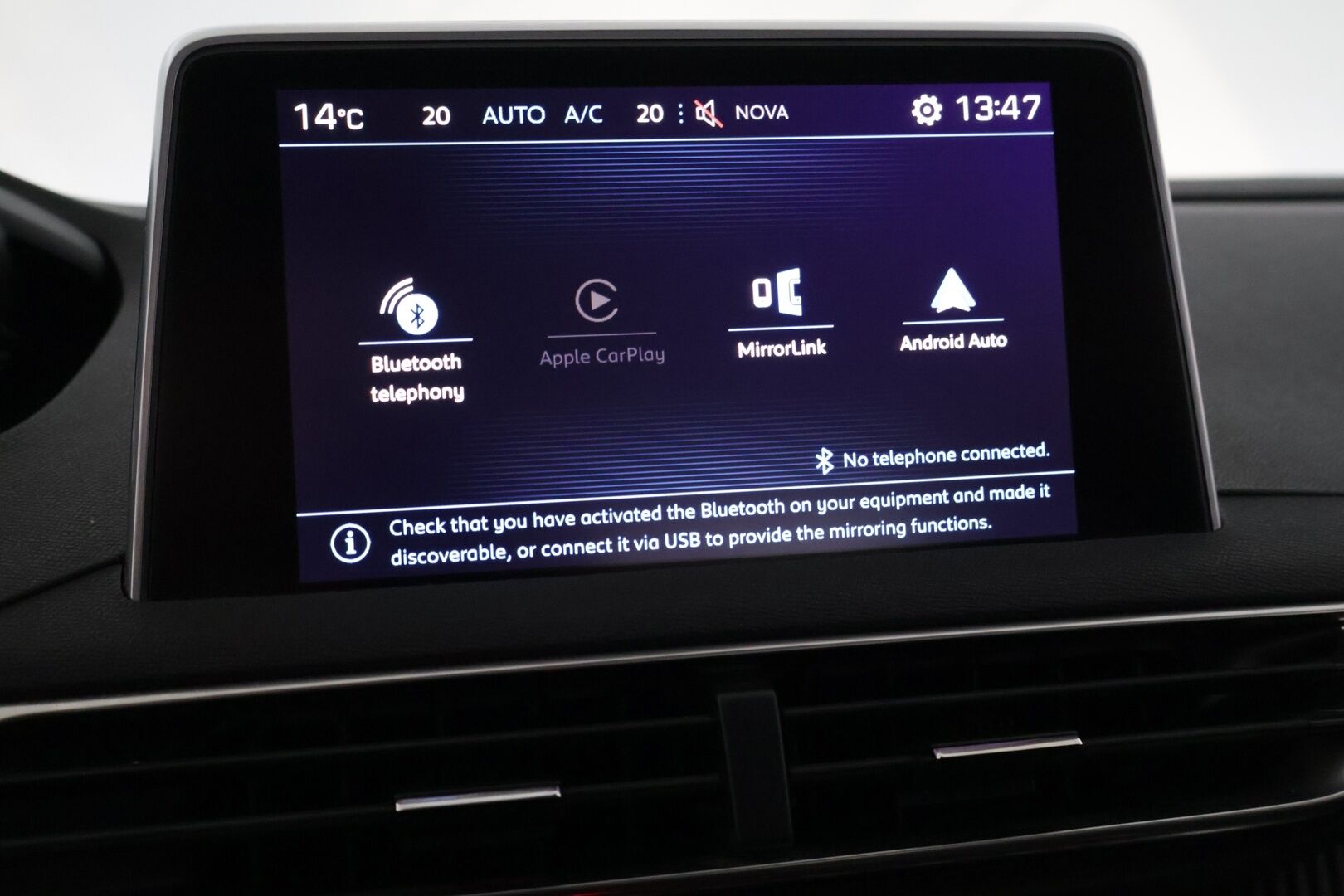 Peugeot 3008 2017 Active PureTech 130 **YritysOutlet - Myydään vain yrityksille *