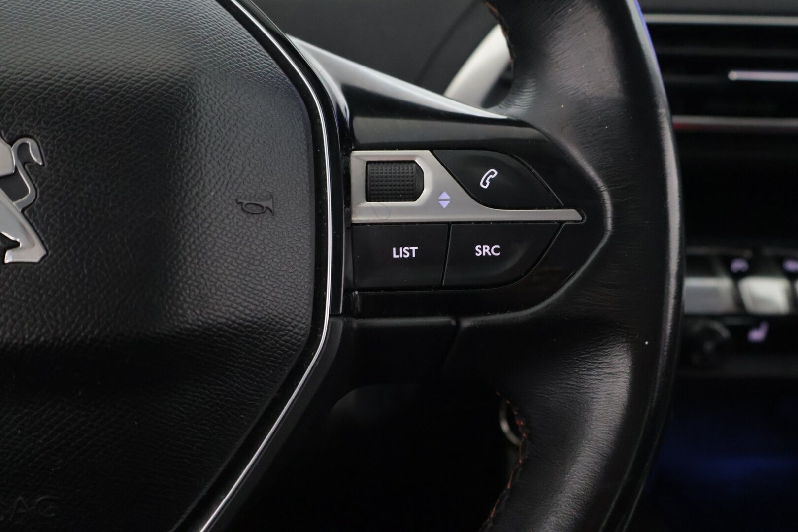 Peugeot 3008 2017 Active PureTech 130 **YritysOutlet - Myydään vain yrityksille *