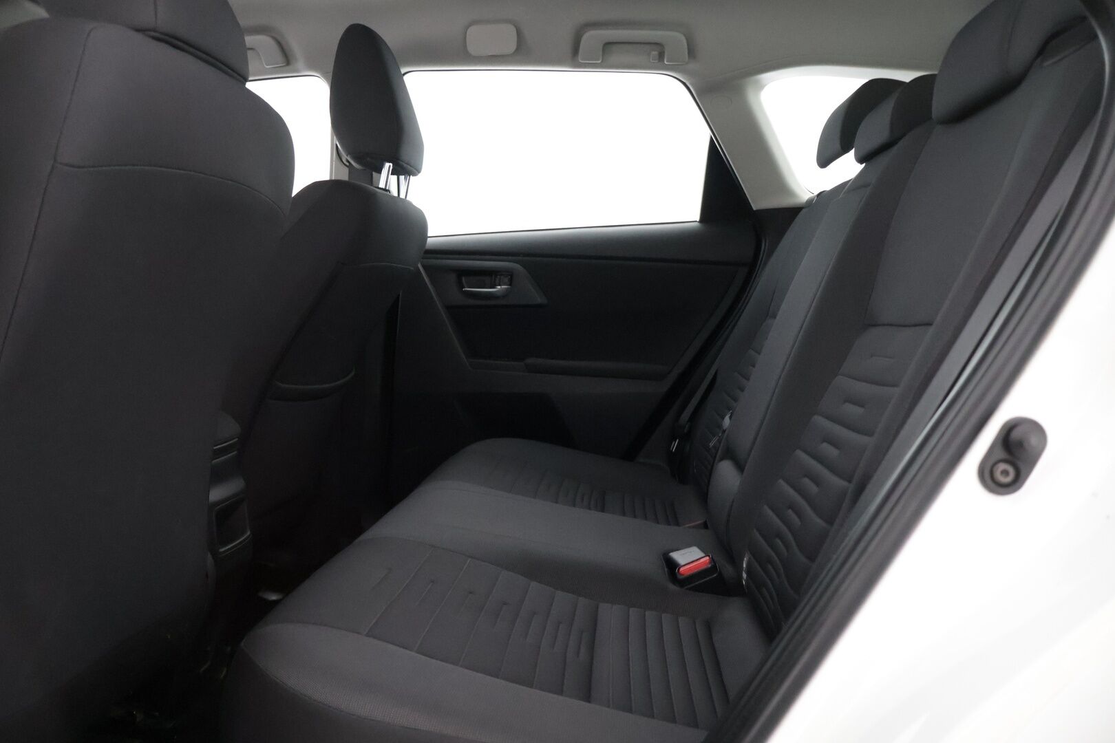 Toyota Auris 2017 Touring Sports 1,8 Hybrid Active * 2.-om Suomi-auto / Peruutuskamera / Lohko / Kaistavahti / 2x renkaat * - * Juuri saapunut / Juuri huollettu / Hyvät huollot / Pienet kilometrit / 2x renkaat / Hyvät varusteet *