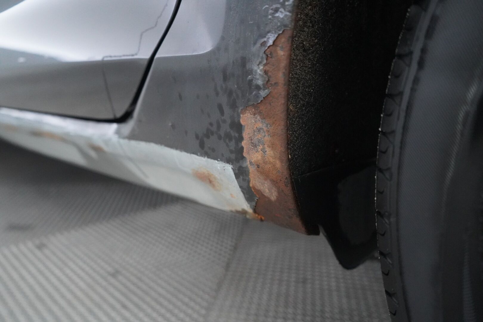 Volkswagen Golf 2015 Variant Highline 1,4 TGI 81 kW *Myydään Huutokaupat.com* - ACC | Pa-Lämmitin | Koukku | Kamera | Bluetooth | KeylessGo | Navi | Huoltokirja | Kahdet OEM vanteet