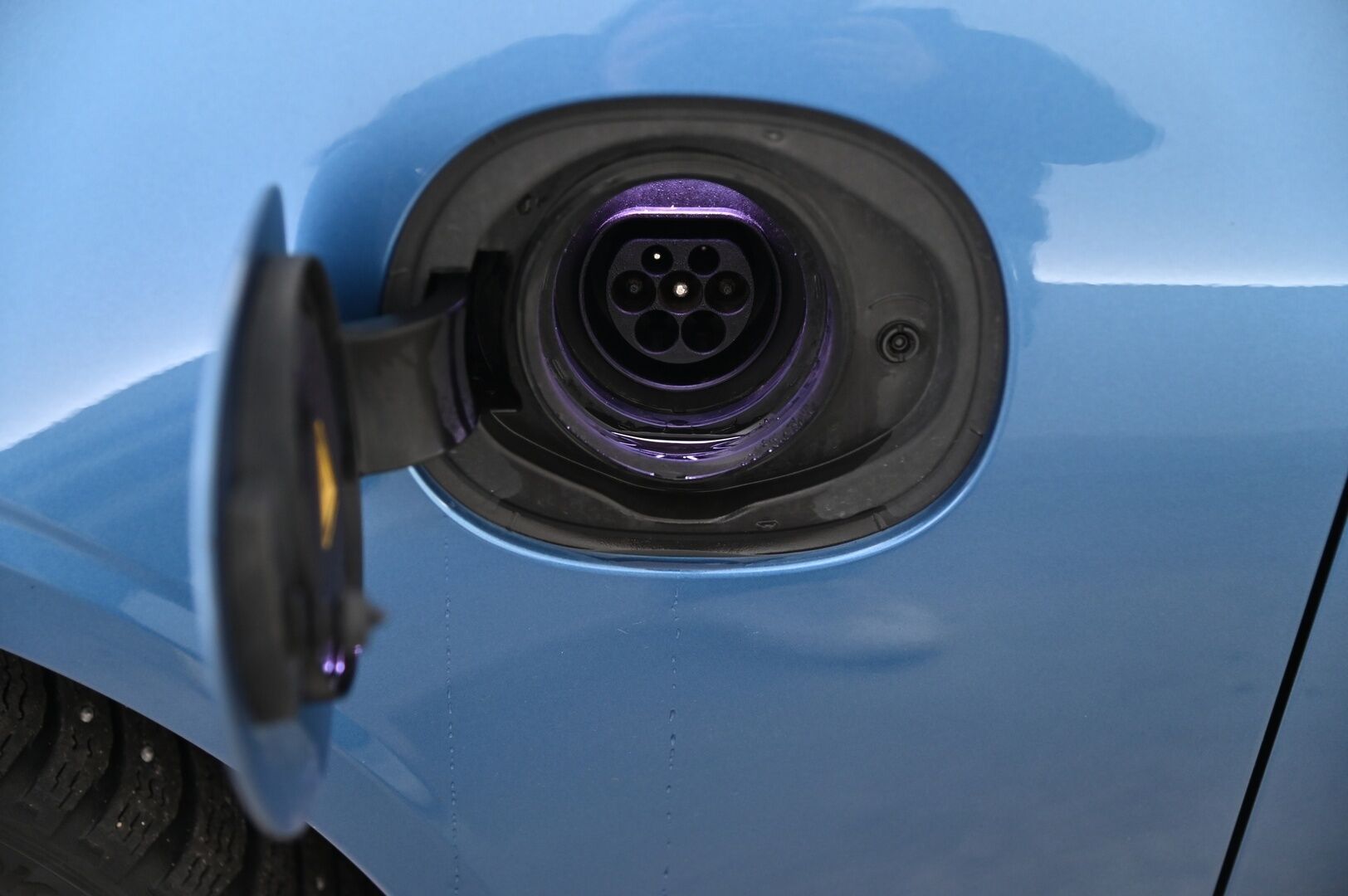 Volvo S90 2018 T8 AWD Business R-Design aut *Bowers&Wilkins / ACC / Kattoluukku / Webasto / P-Kamera / Ratinlämmitin* - Jakopää Tehty! // Kovat varusteet & Hieno väri!* - HULLU BLACKWEEK KORKOTARJOUS 2,49%