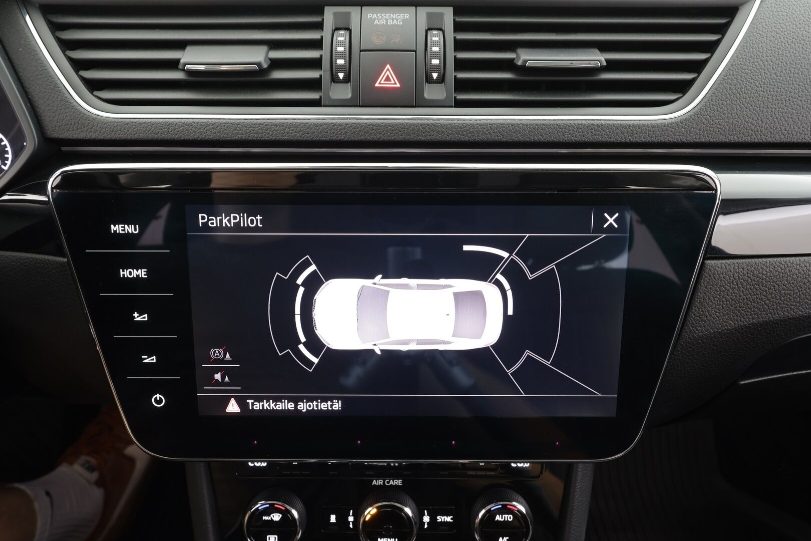 Skoda Superb 2018 2,0 TSI 220 L&K DSG Autom. - | ACC | Webasto | Xenon | Muistipenkki | P.tutkat | Canton | Ilmastoidut Nahat | Ratinlämmitys | Suomi-auto | KAhdet Renkaat |
