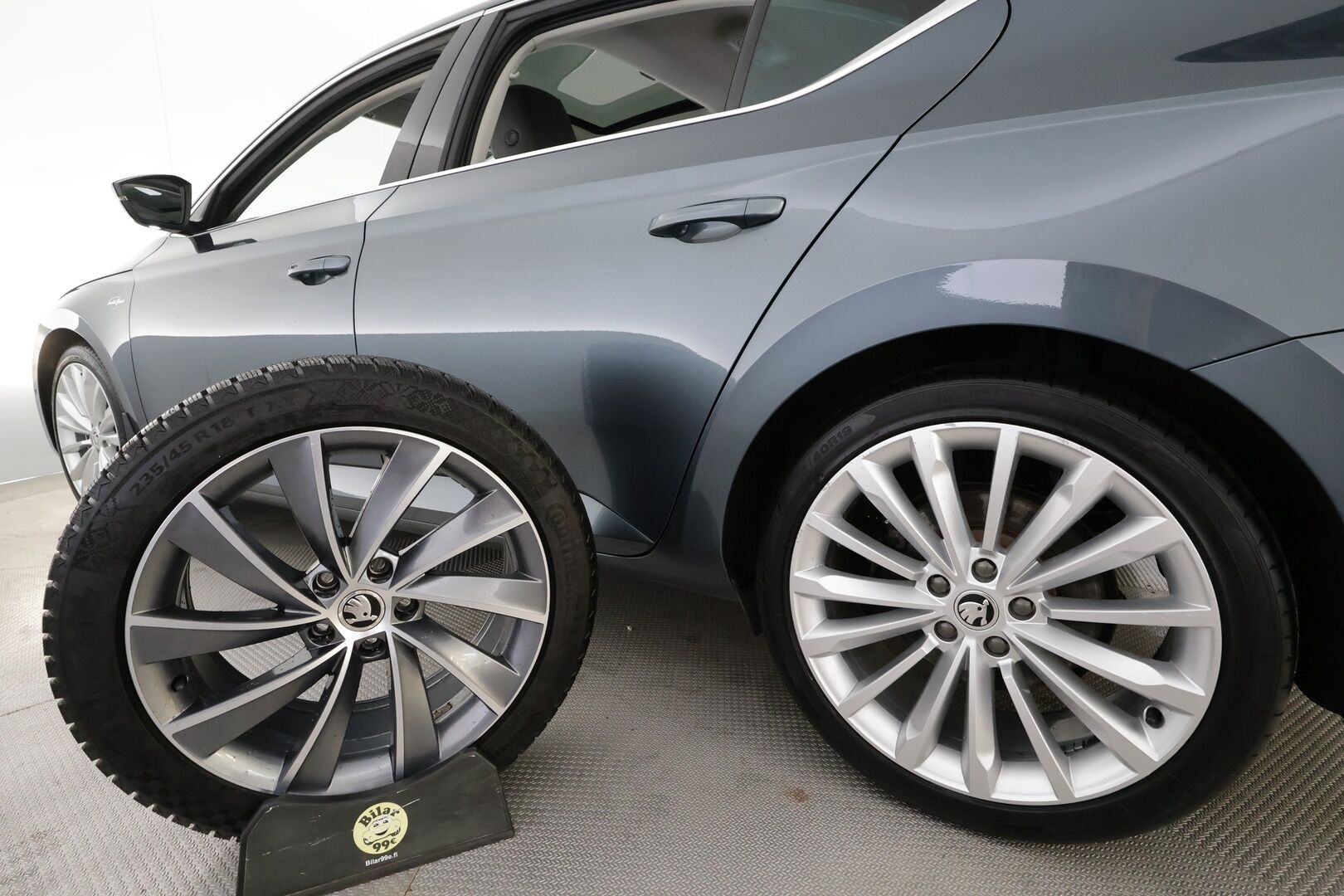 Skoda Superb 2018 2,0 TSI 220 L&K DSG Autom. - | ACC | Webasto | Xenon | Muistipenkki | P.tutkat | Canton | Ilmastoidut Nahat | Ratinlämmitys | Suomi-auto | KAhdet Renkaat |