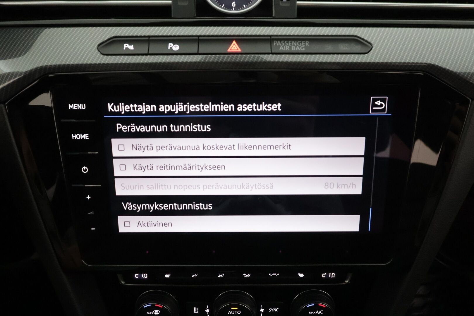 Volkswagen Arteon 2018 R-Line 2,0 TSI 206 kW 4MOTION DSG * ACC / P.kamera / Adapt.LED / Koukku / Webasto / Lasikattoluukku / Keyless * - Suomi-auto / Kahdet renkaat aluvanteilla / Hyvät varusteet - HULLUT AVAJAISHULINAT KORKOTARJOUS 3,29 %