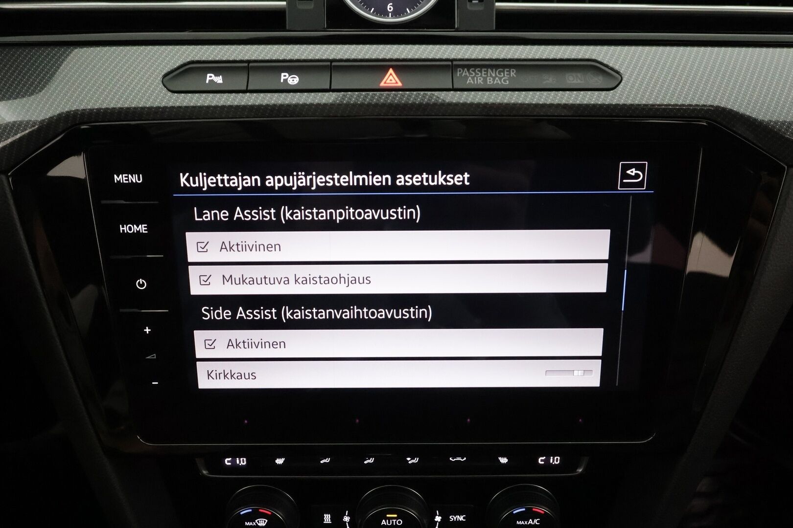 Volkswagen Arteon 2018 R-Line 2,0 TSI 206 kW 4MOTION DSG * ACC / P.kamera / Adapt.LED / Koukku / Webasto / Lasikattoluukku / Keyless * - Suomi-auto / Kahdet renkaat aluvanteilla / Hyvät varusteet