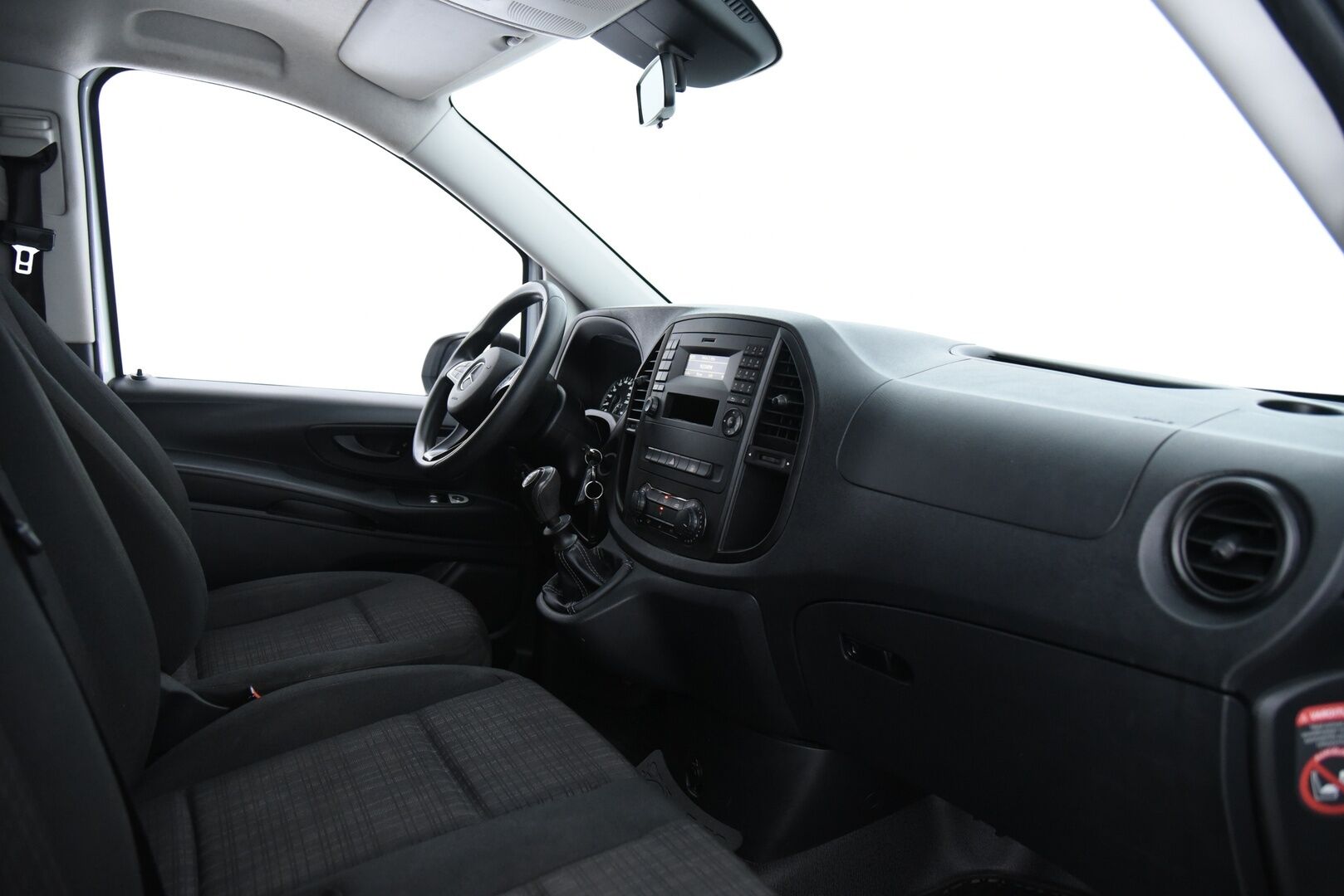 Mercedes-Benz Vito 2018 109 CDI Keskipitkä A2** ALV / Webasto / Bluetooth / Pariovet / Suomi auto ** - 2x Hyvät renkaat! / Loistokunnossa! - HULLU BLACKWEEK KORKOTARJOUS 2,49%