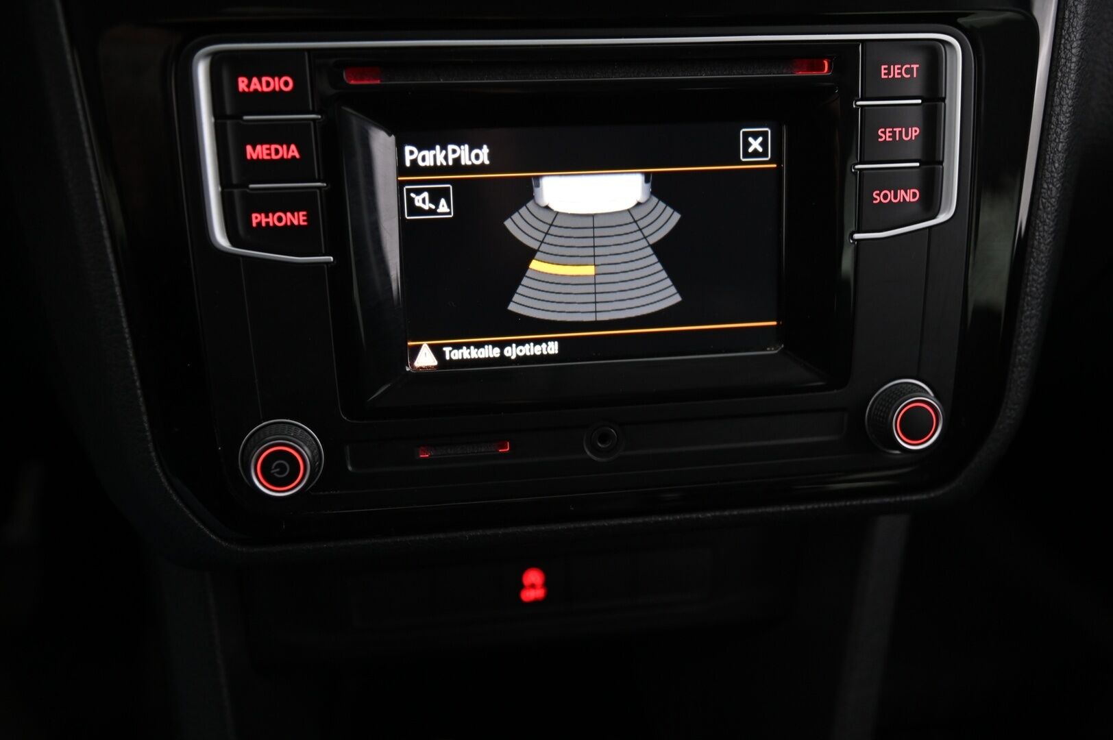 Volkswagen Caddy 2018 Highline 1,4 TSI 92kW bens *Webasto / Koukku / 5p / 1 omist / P. Tutka / Vakkari* - Suomi-auto / 2x alut / Xenon