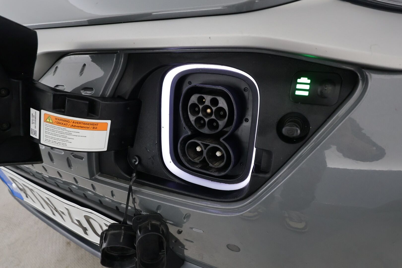 Hyundai KONA 2021 electric 64 kWh 204 hv Style MY20,5 - | ACC | ILP | HUD | Krell | LED | Puolinahat | Sähköpenkit | P.kamera | LFA | BSM | RCTA | Lämm. ratti | 3-vaihelataus | 2x renkaat aluin | 