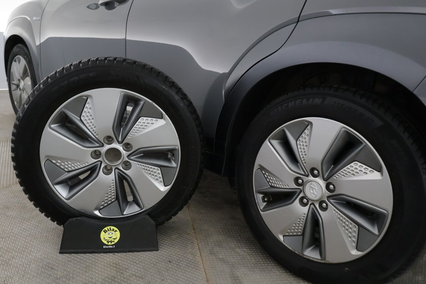 Hyundai KONA 2021 electric 64 kWh 204 hv Style MY20,5 - | ACC | ILP | HUD | Krell | LED | Puolinahat | Sähköpenkit | P.kamera | LFA | BSM | RCTA | Lämm. ratti | 3-vaihelataus | 2x renkaat aluin | 