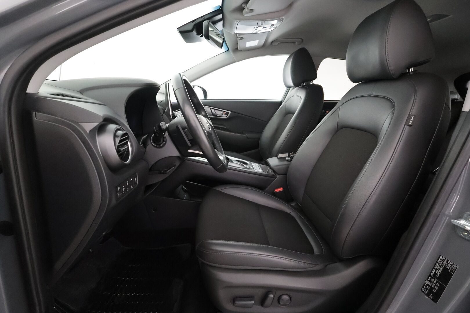 Hyundai KONA 2021 electric 64 kWh 204 hv Style MY20,5 - | ACC | ILP | HUD | Krell | LED | Puolinahat | Sähköpenkit | P.kamera | LFA | BSM | RCTA | Lämm. ratti | 3-vaihelataus | 2x renkaat aluin | 