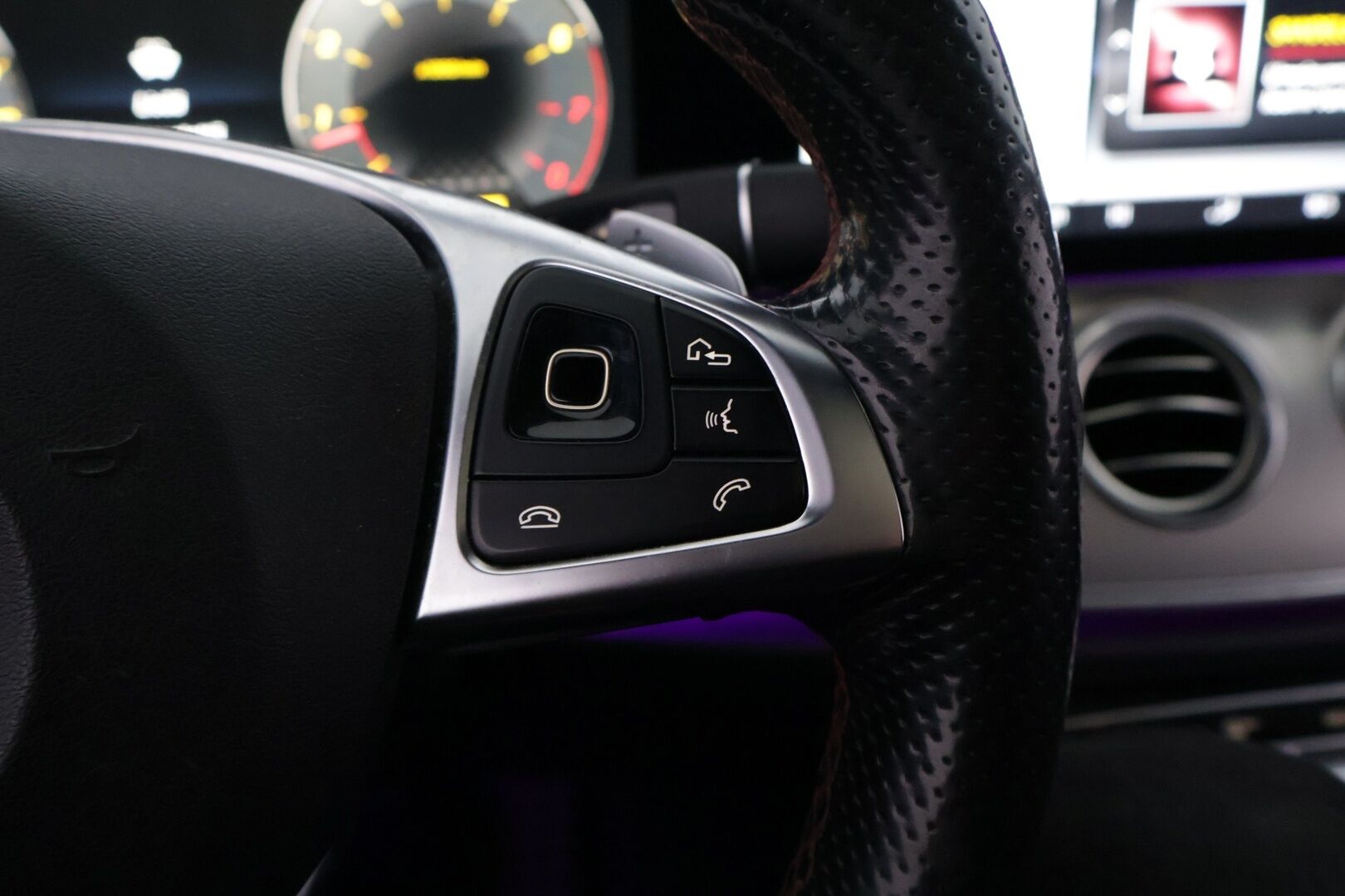 Mercedes-Benz E 43 AMG 2017 3,0 4MATIC - YritysOutlet - Myydään vain yrityksille - Widescreen / Burmester / DTR+Q / 360° / Muistipenkit / HUD / KeylessGo