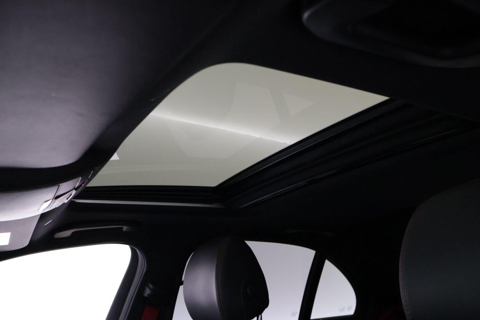 Mercedes-Benz E 43 AMG 2017 3,0 4MATIC - YritysOutlet - Myydään vain yrityksille - Widescreen / Burmester / DTR+Q / 360° / Muistipenkit / HUD / KeylessGo