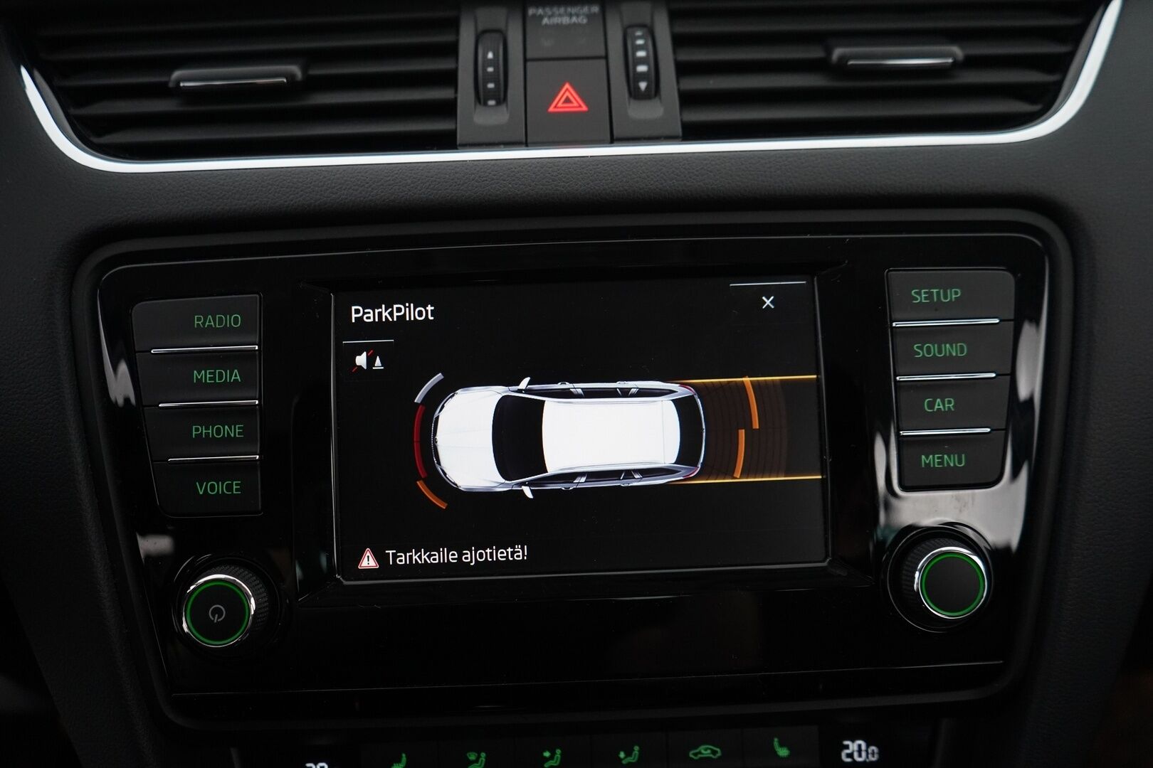 Skoda Octavia 2016 Combi 1,4 TSI Style  *Webasto / Koukku /  Vakkari / Canton / P. Tutkat / Lämmitettävä tuulilasi / Sähkökontti - Suomi-auto / Kahdet alumiinivanteet! / Särmä huoltohistoria!