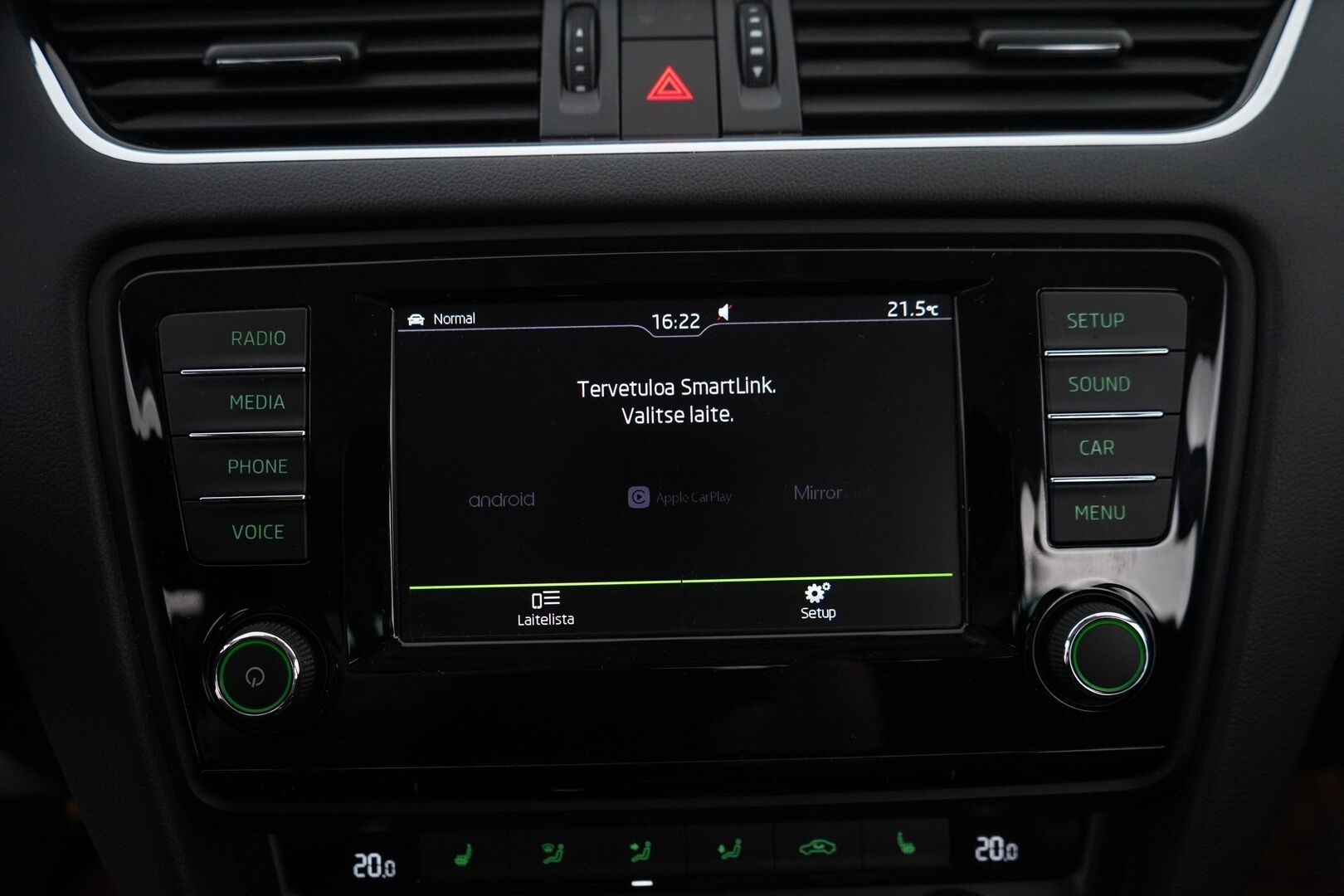 Skoda Octavia 2016 Combi 1,4 TSI Style  *Webasto / Koukku /  Vakkari / Canton / P. Tutkat / Lämmitettävä tuulilasi / Sähkökontti - Suomi-auto / Kahdet alumiinivanteet! / Särmä huoltohistoria!