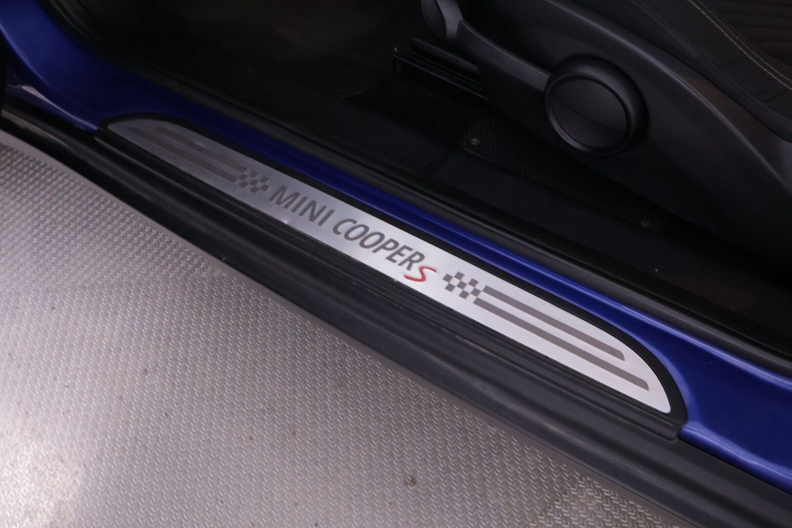 Mini COOPER 2014 COOPER SD Coupé - | Panorama | Lohkolämmitin | Tutkat Vakkari | Aut ilmastointi | Jakoketju vaihdettu |