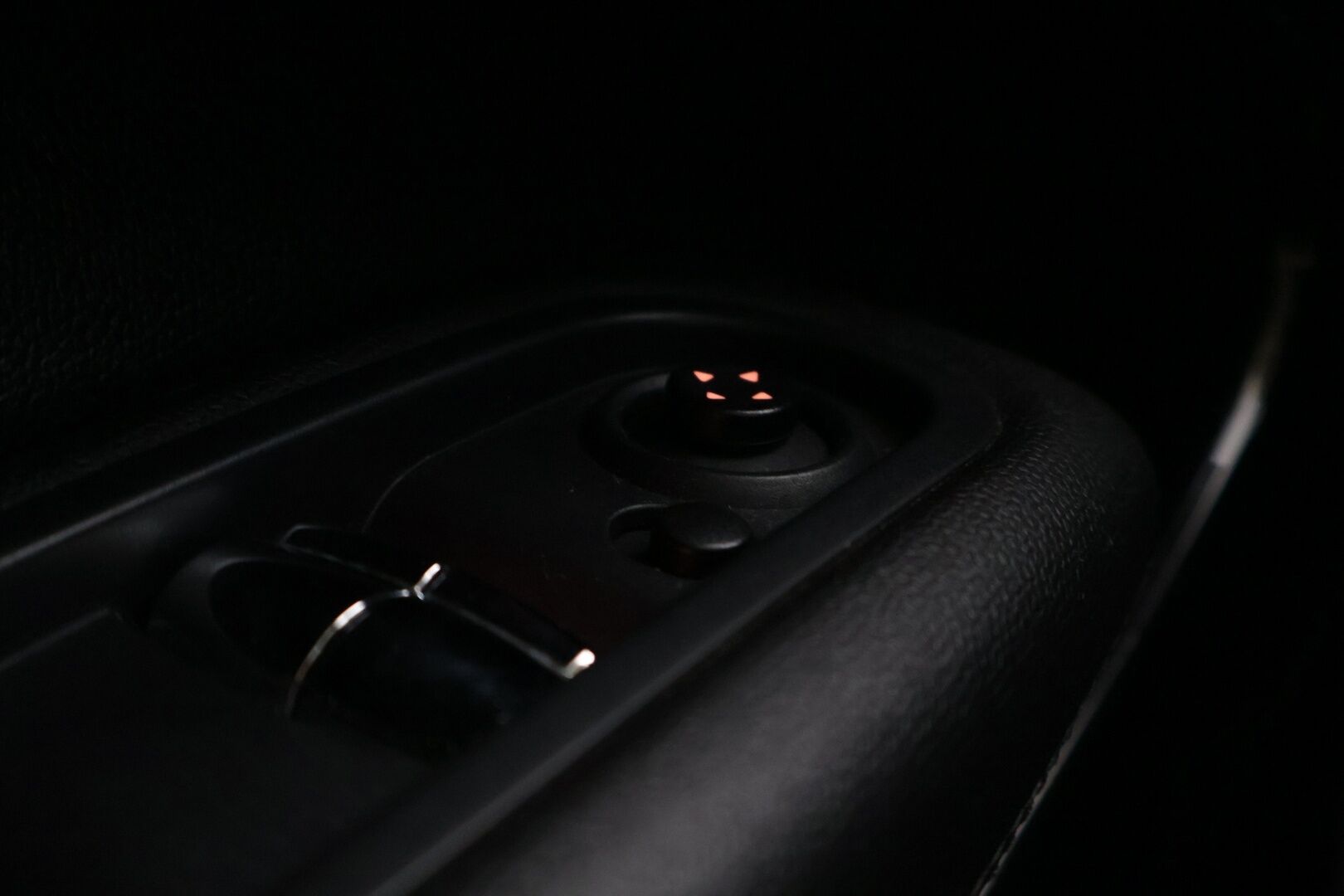 Mini Paceman 2014 COOPER SD Coupé * Panorama / Lohkolämmitin / Tutkat  Vakkari / Aut ilmastointi* - Harvinaisempi malli / Jakoketju vaihdettu / Uudehkot Continental nastarenkaat - HULLUT AVAJAISHULINAT KORKOTARJOUS 3,29 %