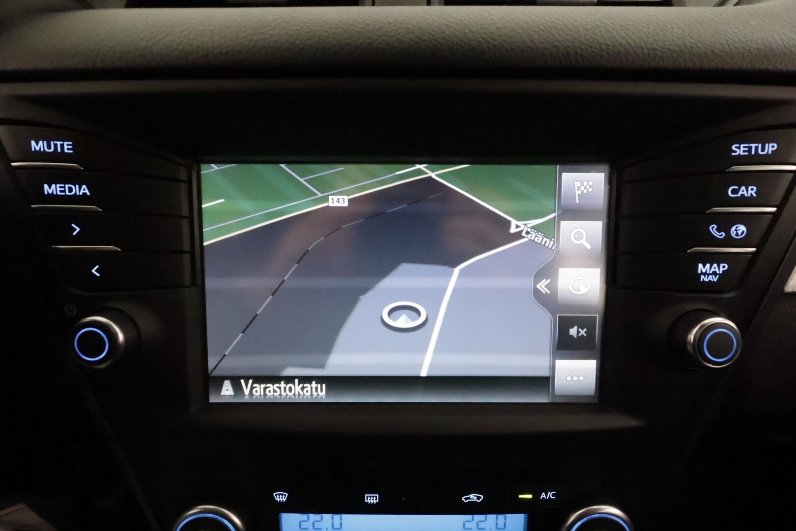 Toyota Avensis 2018 1,8 Valvematic Active Edition Touring Sports Multidrive S *Vakkari / P.kamera / Lohkolämmitin / LED / Navi / Koukku* - Suomi-auto / Kahdet renkaat aluvanteilla / Merkkihuollettu