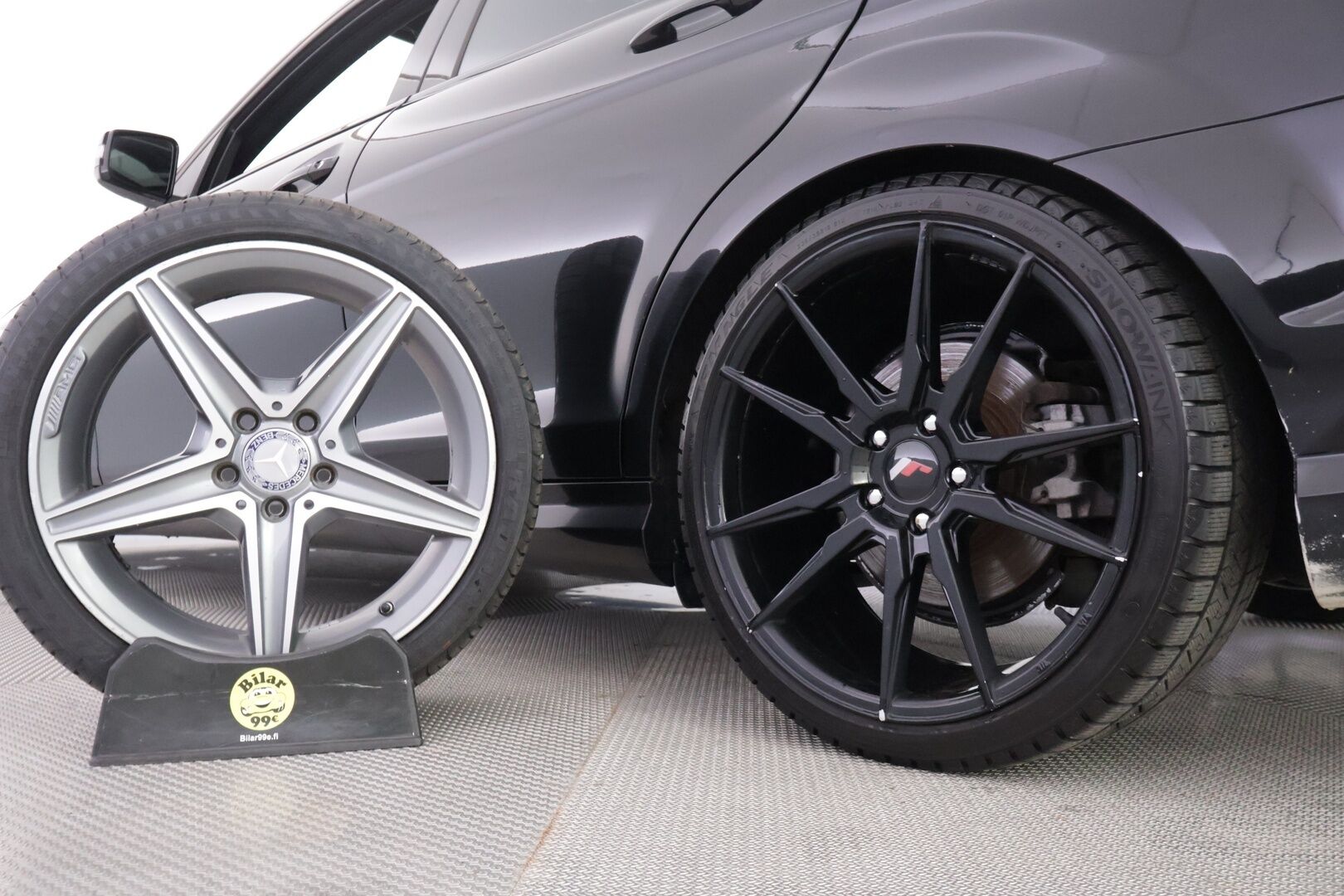 Mercedes-Benz C 2010 350 CDI 4MATIC AMG - | Webasto | Puolinahka | Lasikatto | Navi | Vakkari |
